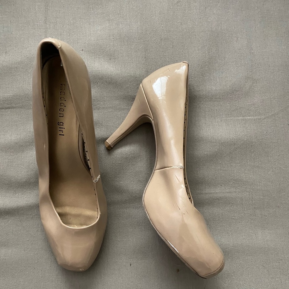 Nude heels